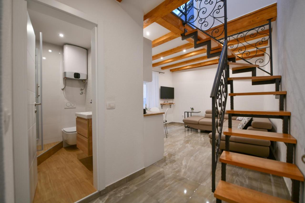 Apartment Lavanda - Suite سيني المظهر الخارجي الصورة